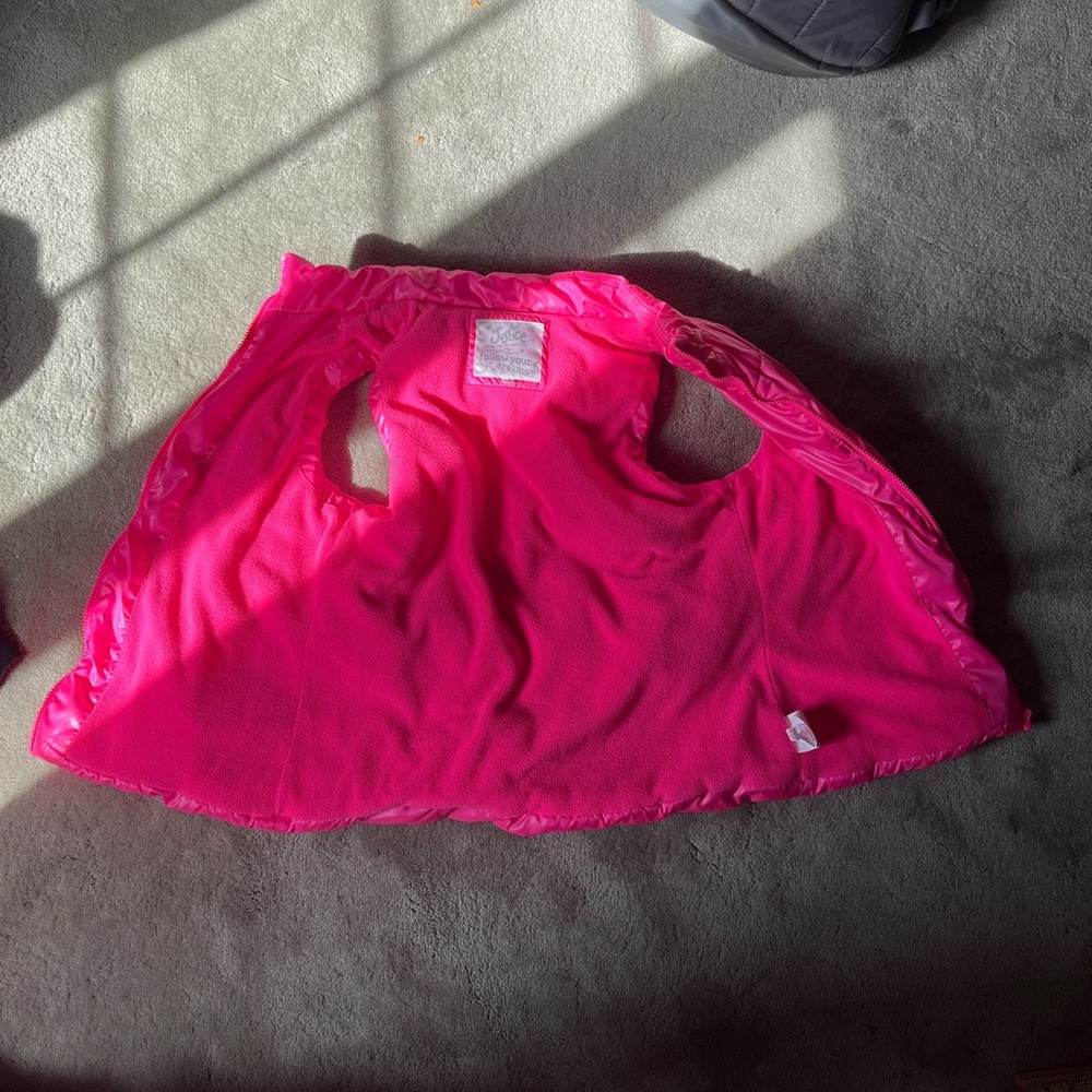 Pink Vest - Picture 4 of 4